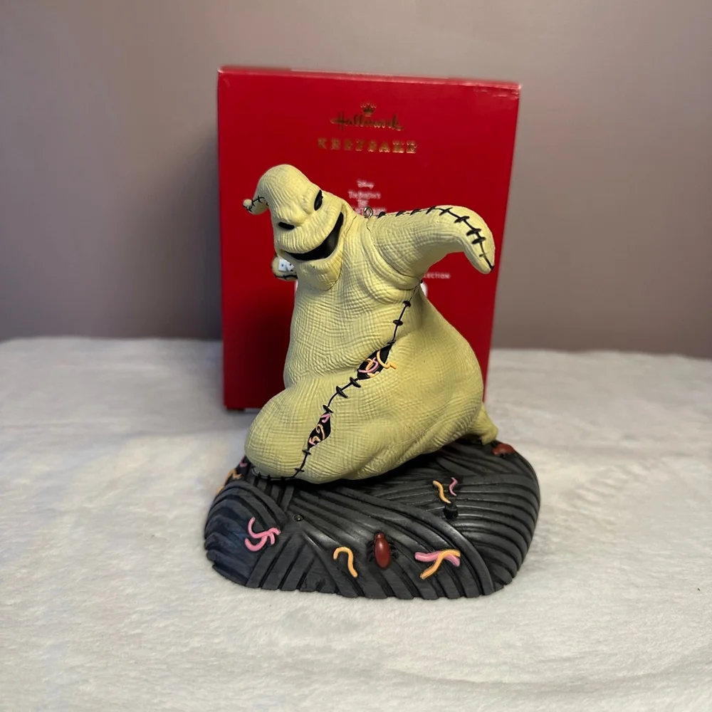 Hallmark Oogie Boogie Ornament Nightmare Before Christmas Storytellers
